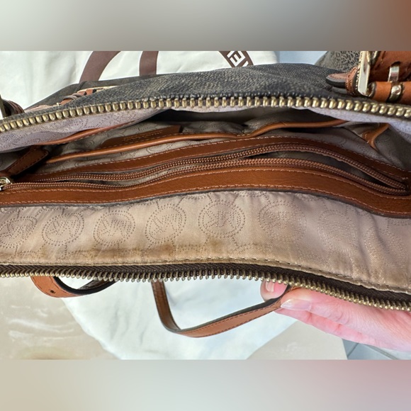 Michael Kors tote bag - Picture 8 of 15